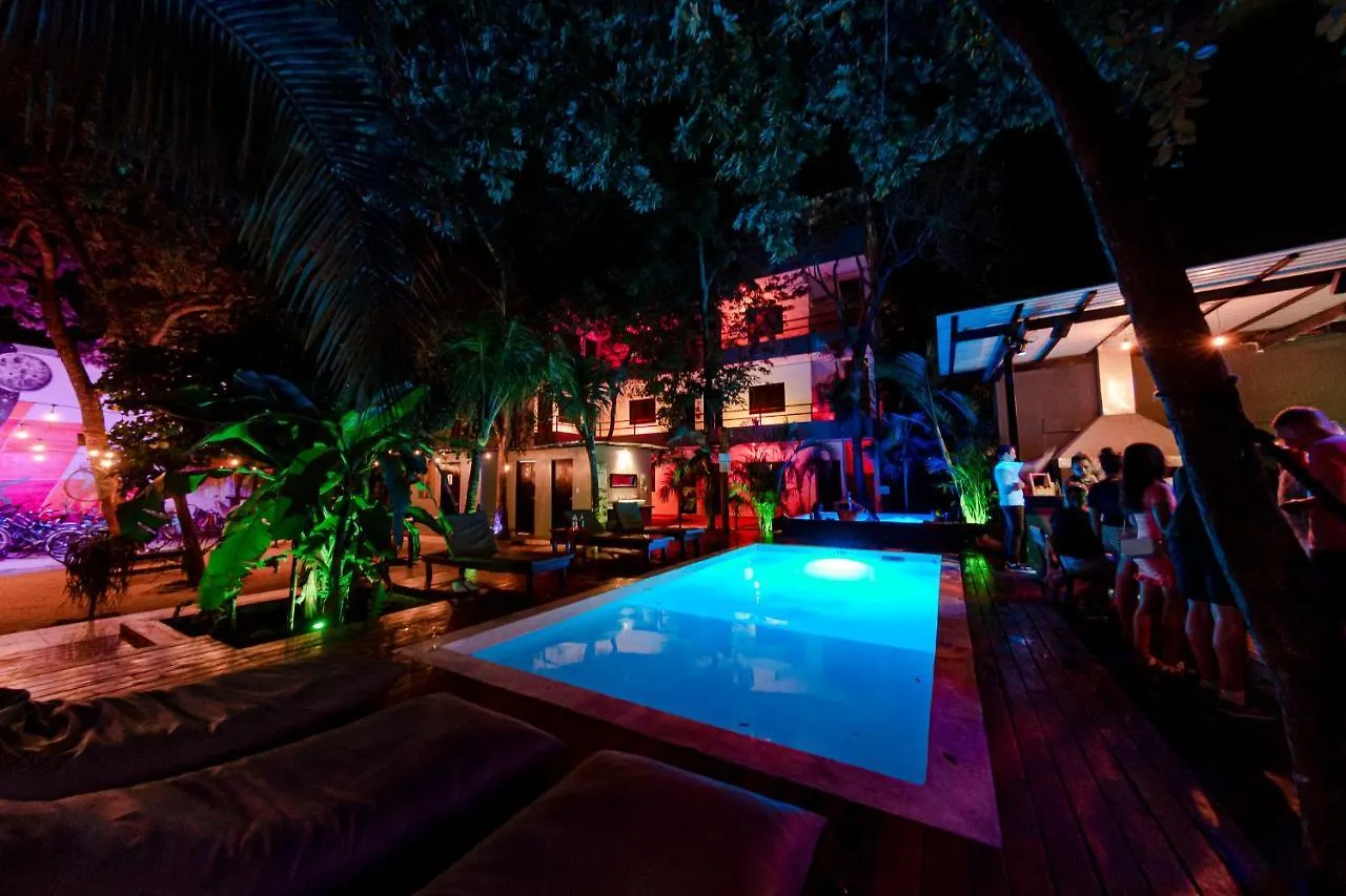 Che Tulum Hostel & Bar Adults Only